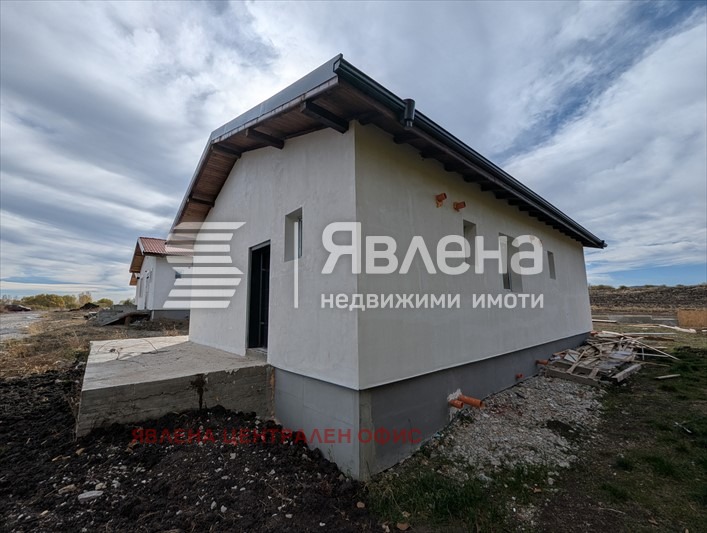 Продава КЪЩА, с. Хераково, област София област, снимка 6 - Къщи - 53624459