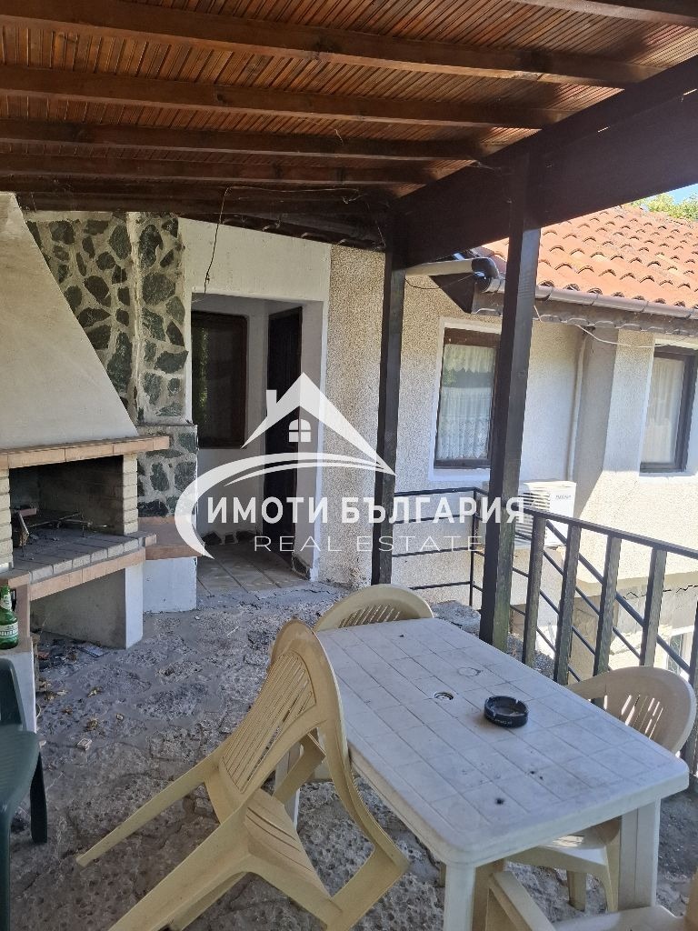 Продава КЪЩА, гр. Балчик, област Добрич, снимка 2 - Къщи - 55705261
