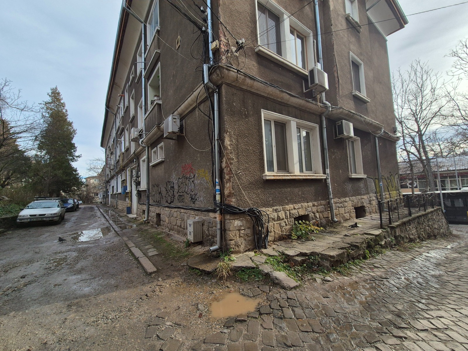 Продава ОФИС, гр. Велико Търново, Център, снимка 2 - Офиси - 52603251