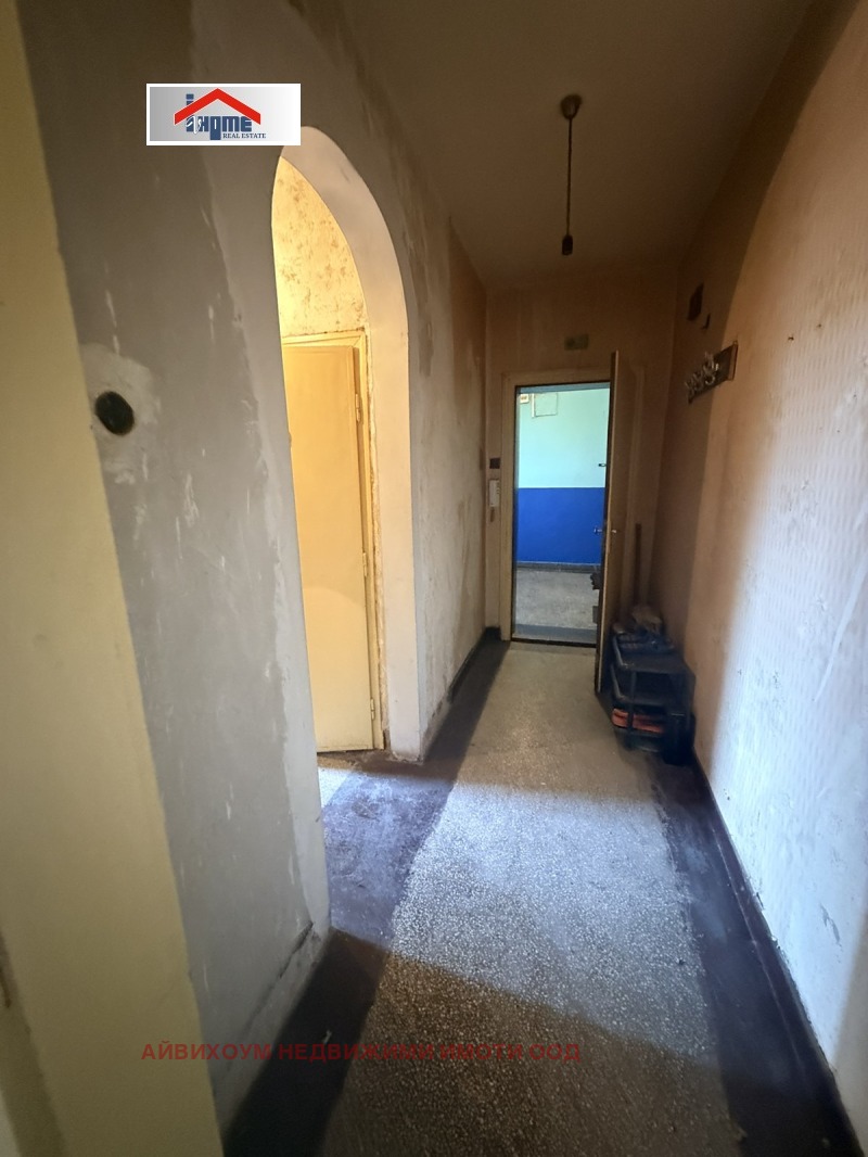 Продава 1-СТАЕН, гр. Плевен, Идеален център, снимка 3 - Апартаменти - 53593228