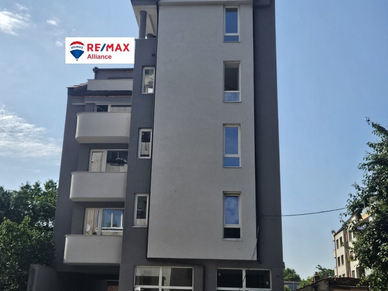 Eladó  2 hálószobás Sofia , Razsadnika , 144 négyzetméter | 18437927