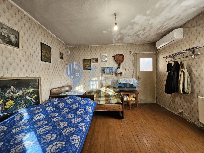 Продава  Етаж от къща област Велико Търново , гр. Лясковец , 100 кв.м | 47321327 - изображение [7]