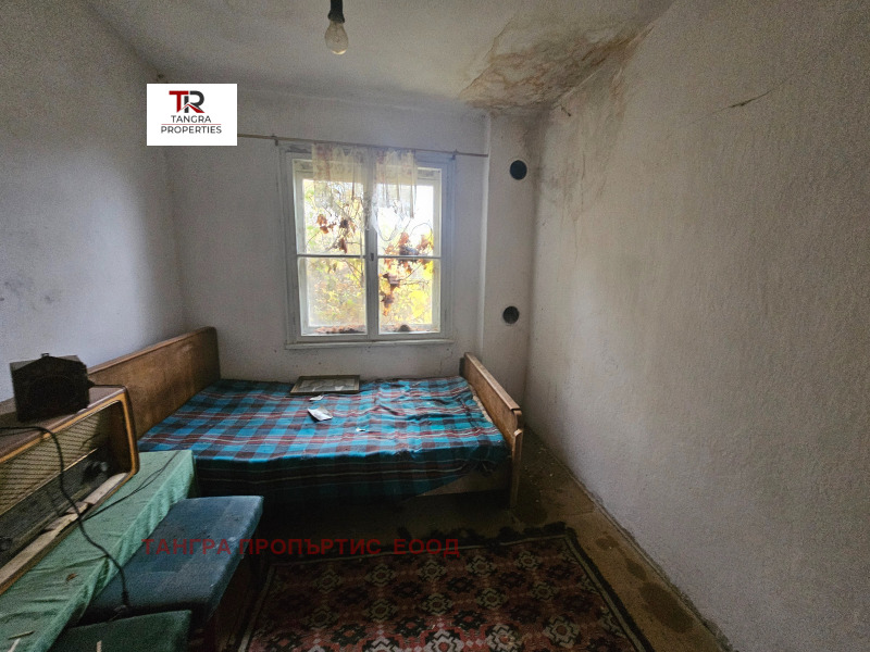 Продава КЪЩА, с. Кременик, област Кюстендил, снимка 8 - Къщи - 52356256