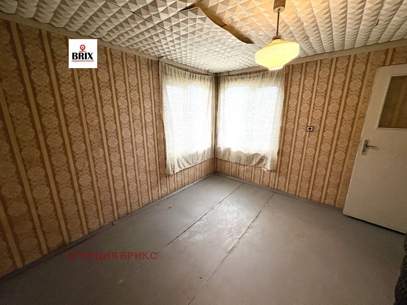 Продава КЪЩА, с. Борисово, област Русе, снимка 11 - Къщи - 52376743