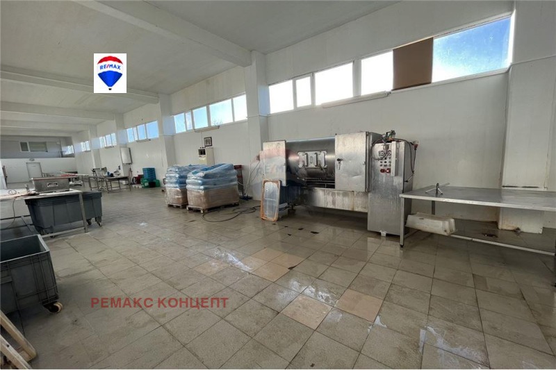 Til salg  Industribygning region Shumen , Veliki Preslav , 7396 kvm | 92225571 - billede [4]