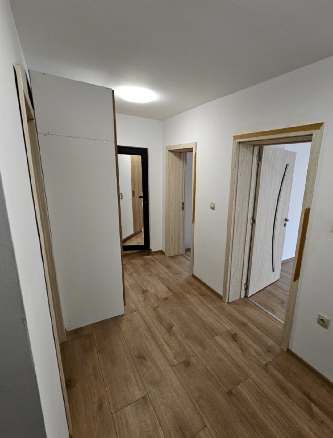 Продава 3-СТАЕН, гр. Варна, Централна поща, снимка 9 - Апартаменти - 56594976
