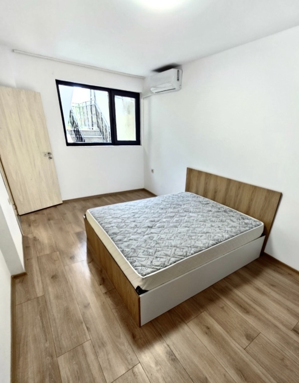 Продава 3-СТАЕН, гр. Варна, Централна поща, снимка 4 - Апартаменти - 56594976