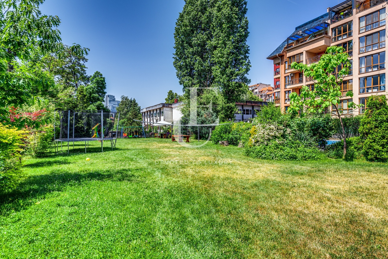 Продава 4-СТАЕН, гр. София, Изток, снимка 9 - Апартаменти - 55113452