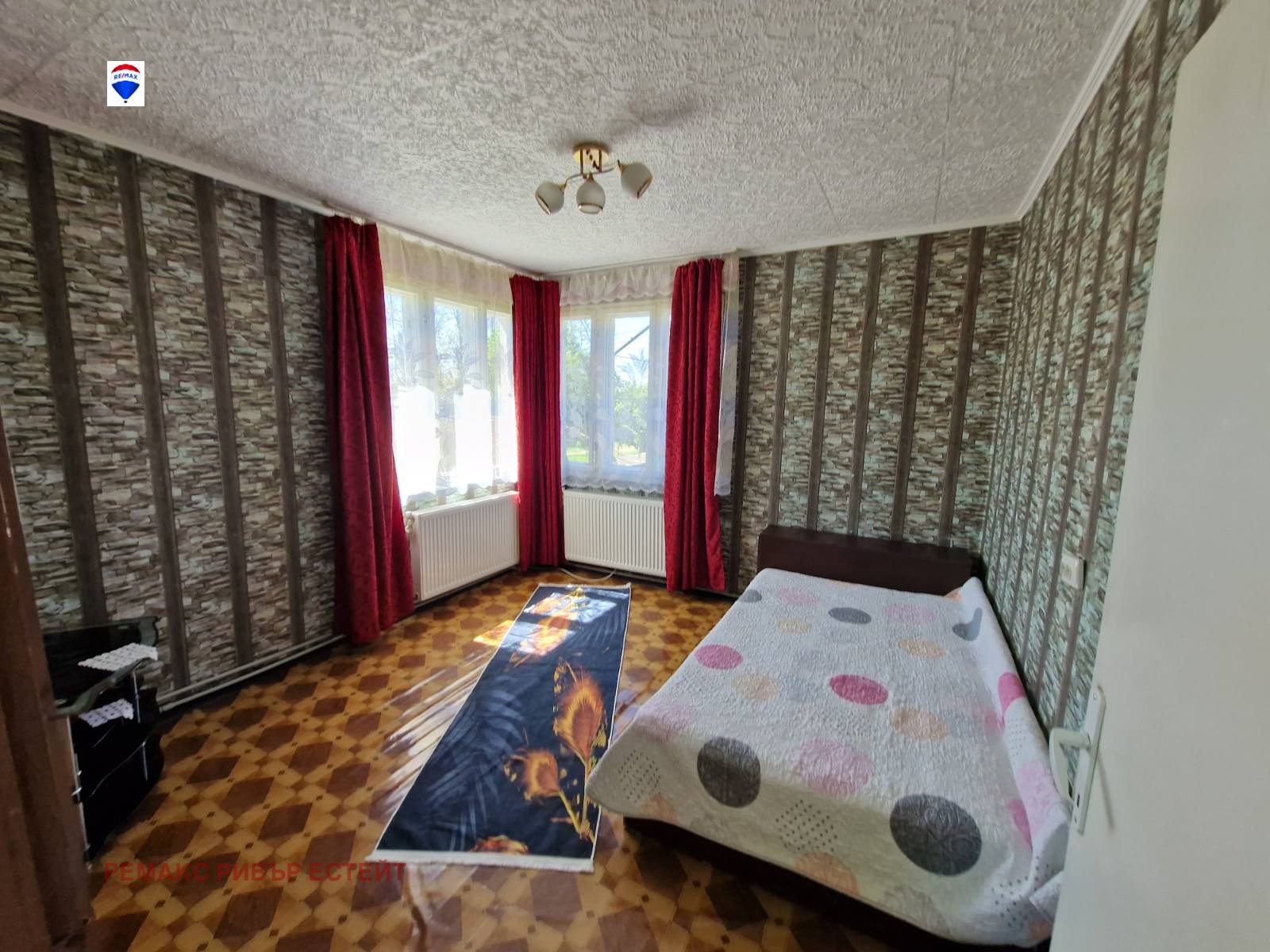 Продава КЪЩА, гр. Борово, област Русе, снимка 2 - Къщи - 50128857