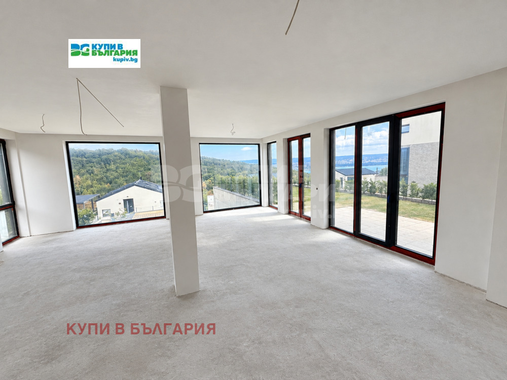 Продава КЪЩА, гр. Варна, м-т Зеленика, снимка 3 - Къщи - 56432153