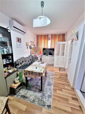 Hus Benkovski, region Varna