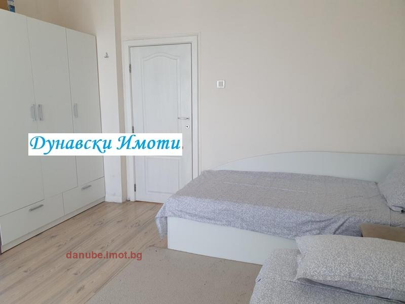 Продава 3-СТАЕН, гр. Русе, Възраждане, снимка 7 - Апартаменти - 53431578