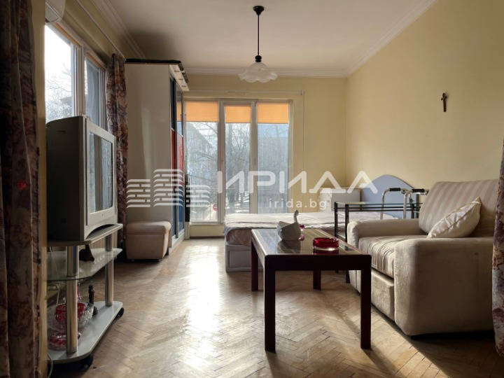 Продава 3-СТАЕН, гр. София, Яворов