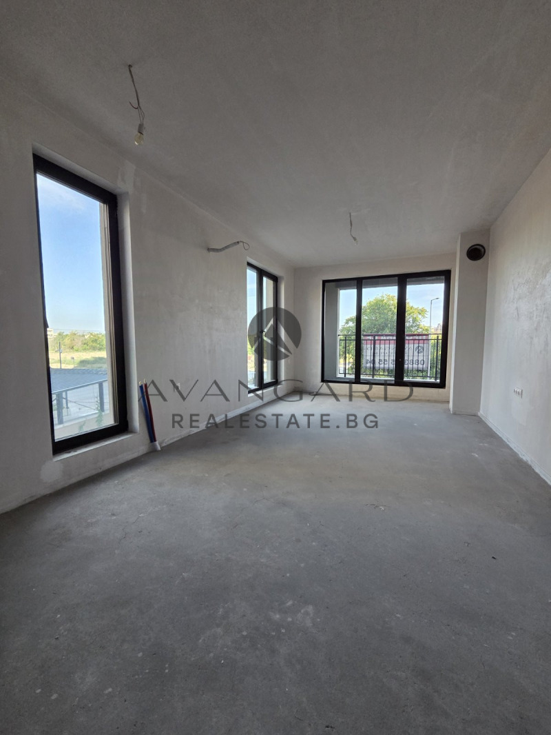 Eladó  1 hálószoba Plovdiv , Trakija , 73 négyzetméter | 31945463