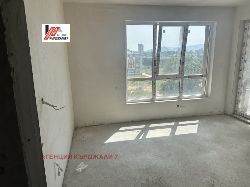 De vânzare  2 dormitoare Cârdjali , Vâzrojdenți , 114 mp | 15334013 - imagine [4]