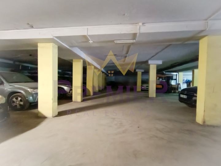 Продава ГАРАЖ, ПАРКОМЯСТО, гр. Варна, област Варна, снимка 4 - Гаражи и паркоместа - 53871248