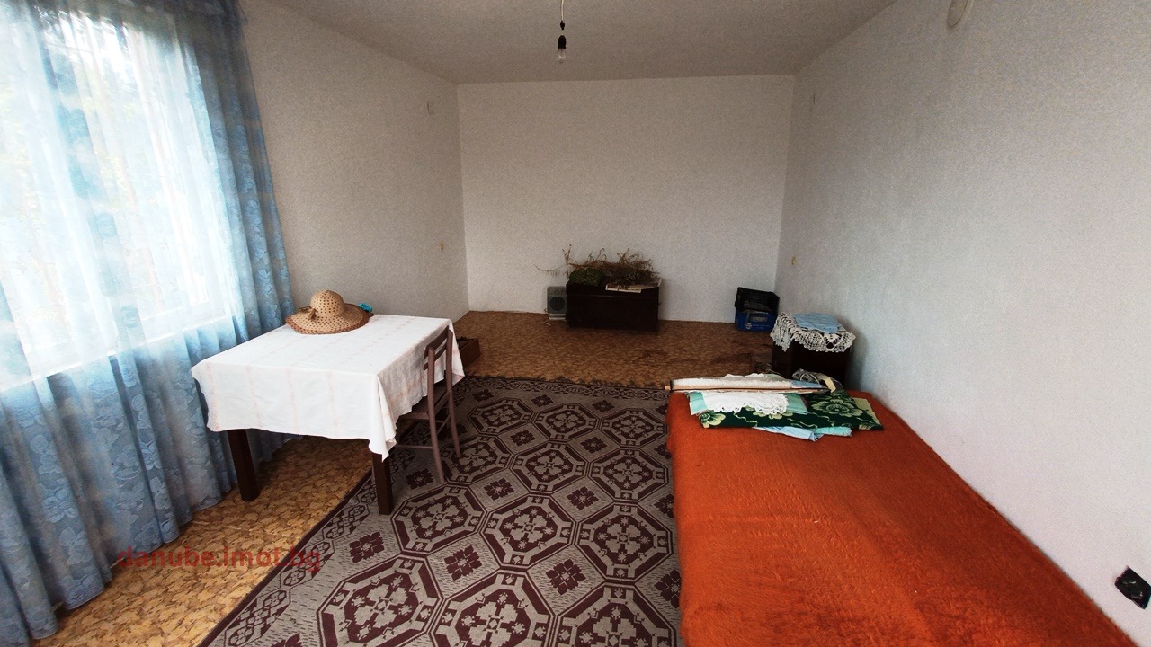 Продава КЪЩА, гр. Сеново, област Русе, снимка 8 - Къщи - 56119530