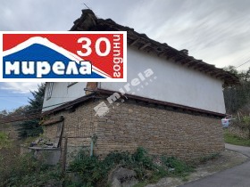 Продажба на имоти в с. Костенковци, област Габрово - изображение 1 