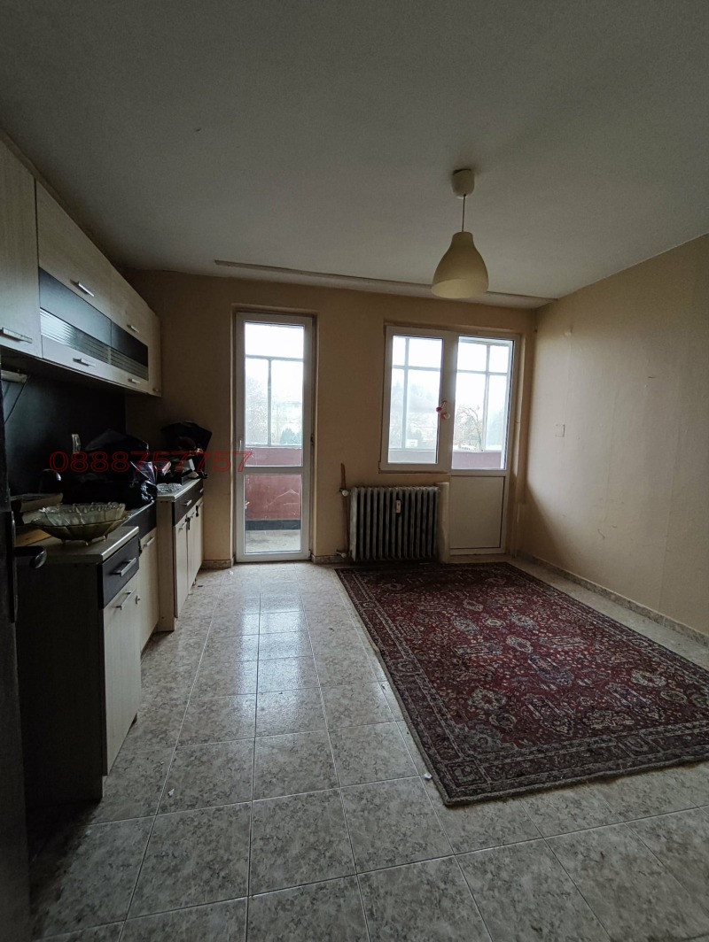 Продава 3-СТАЕН, гр. Русе, Възраждане, снимка 6 - Апартаменти - 52488194