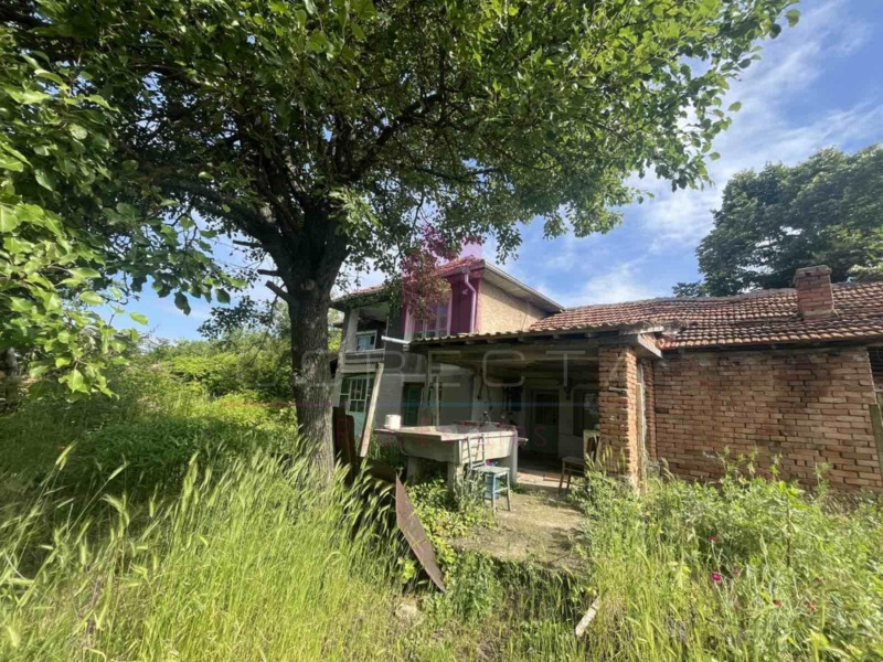 Na prodej  Dům oblast Ruse , Belcov , 80 m2 | 40778877 - obraz [2]