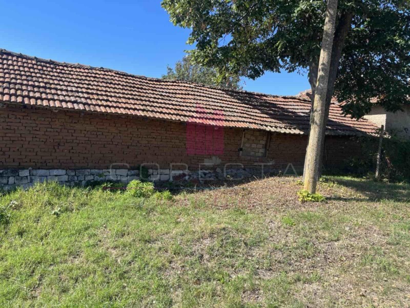 Na prodej  Dům oblast Ruse , Belcov , 80 m2 | 40778877 - obraz [3]
