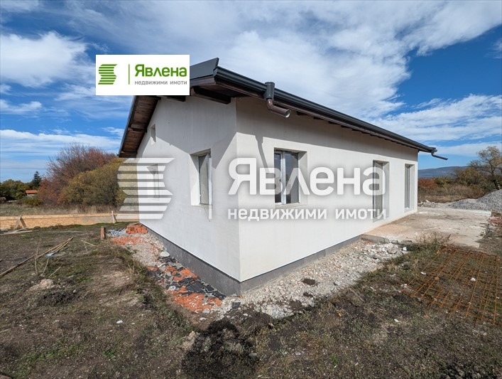 Продава КЪЩА, с. Хераково, област София област, снимка 5 - Къщи - 55365920