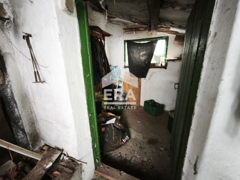 Продава КЪЩА, гр. Ямбол, Боровец, снимка 13 - Къщи - 56257136