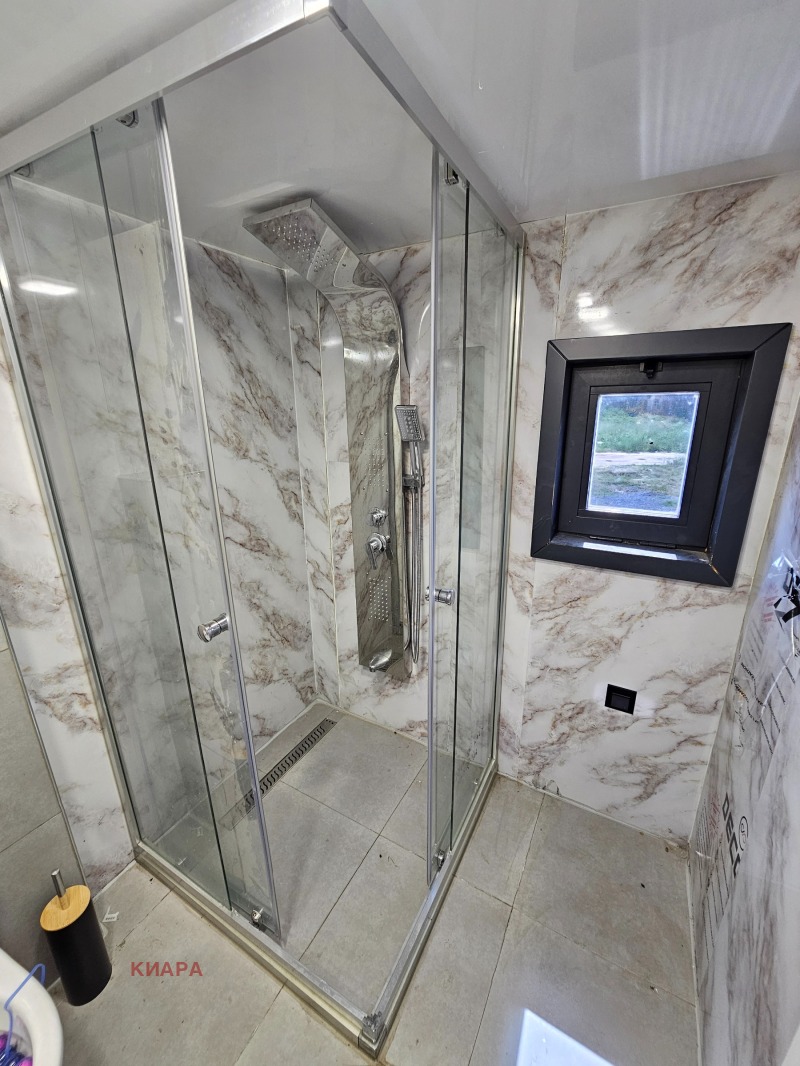 Продава БИЗНЕС ИМОТ, с. Шкорпиловци, област Варна, снимка 15 - Други - 51048039