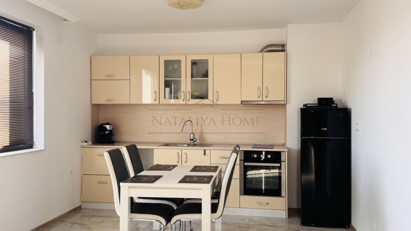 Satılık  2 yatak odası Burgas , Sarafovo , 100 metrekare | 51319178 - görüntü [2]