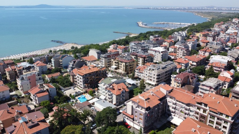 Satılık  2 yatak odası Burgas , Sarafovo , 100 metrekare | 51319178 - görüntü [13]