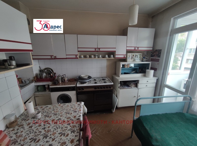 Eladó  2 hálószobás Pazardzsik , Idealen centar , 100 négyzetméter | 63500547 - kép [5]