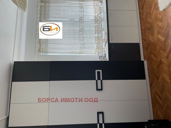 Продава ЕТАЖ ОТ КЪЩА, гр. Враца, Център, снимка 7 - Етаж от къща - 55278855