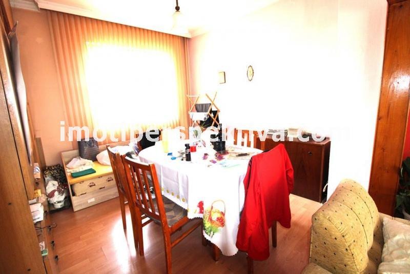 Продава 3-СТАЕН, гр. Пловдив, Кючук Париж, снимка 2 - Апартаменти - 53604888