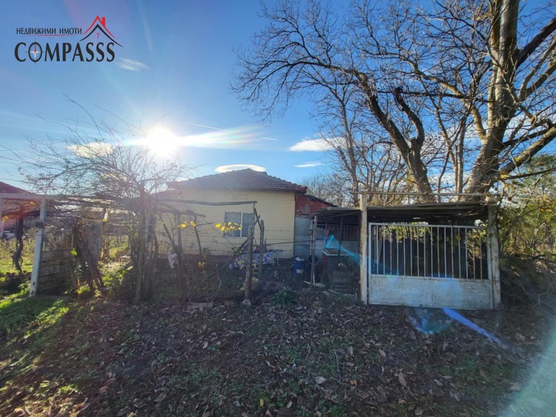 Продава КЪЩА, с. Малина, област Добрич, снимка 12 - Къщи - 52573571