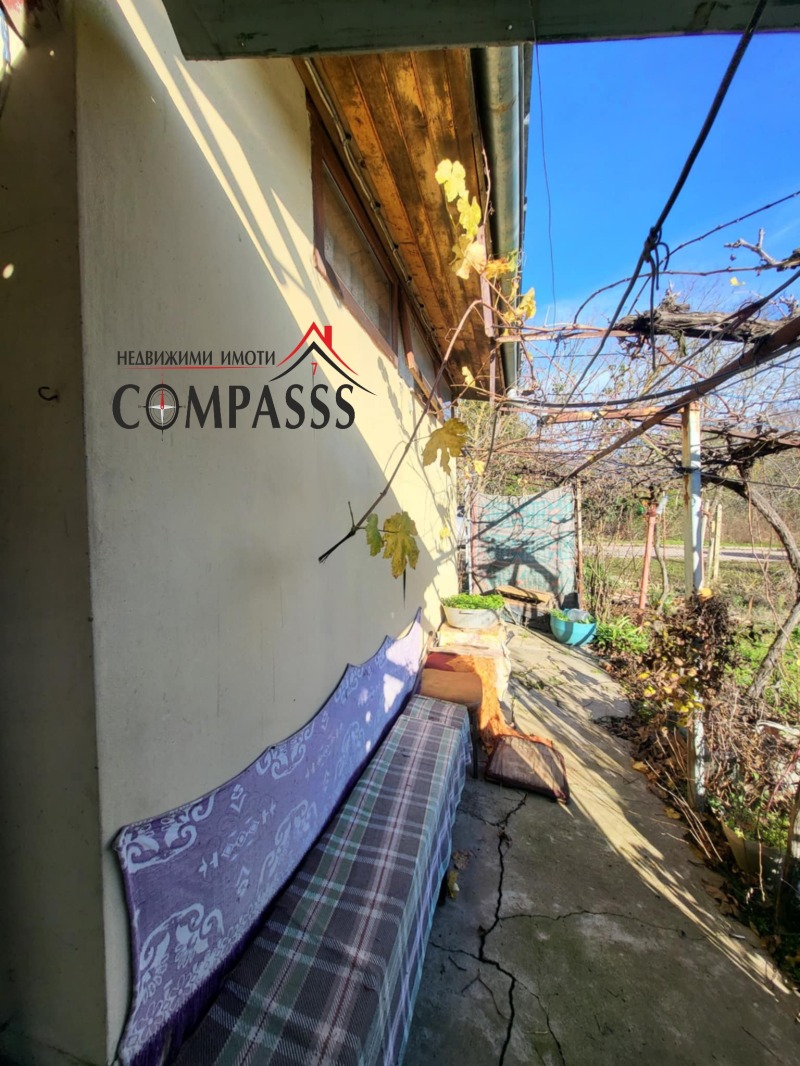 Продава КЪЩА, с. Малина, област Добрич, снимка 11 - Къщи - 52573571