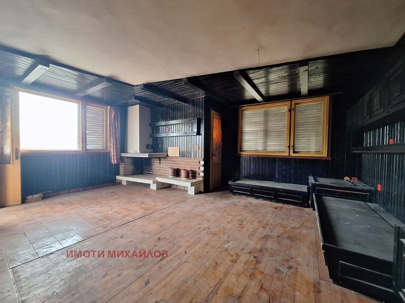 Продава КЪЩА, с. Беланица, област Перник, снимка 9 - Къщи - 52817354