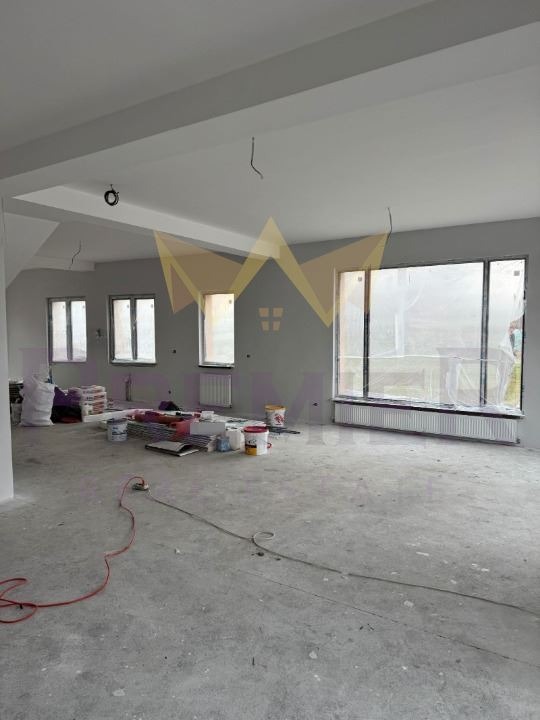 Продава КЪЩА, гр. София, с. Негован, снимка 2 - Къщи - 53521755