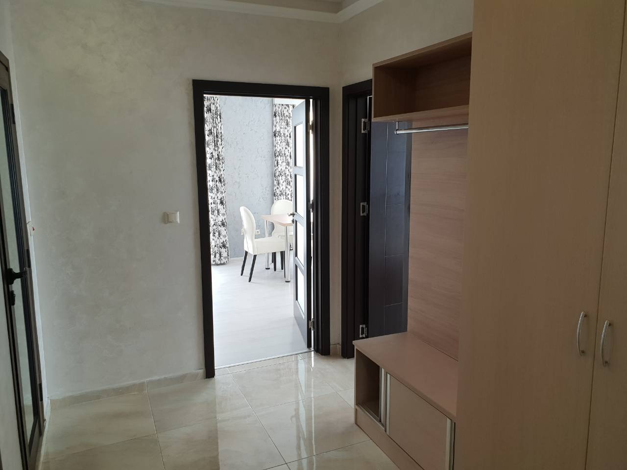 Продава 3-СТАЕН, гр. Шумен, Пазара, снимка 5 - Апартаменти - 54464019