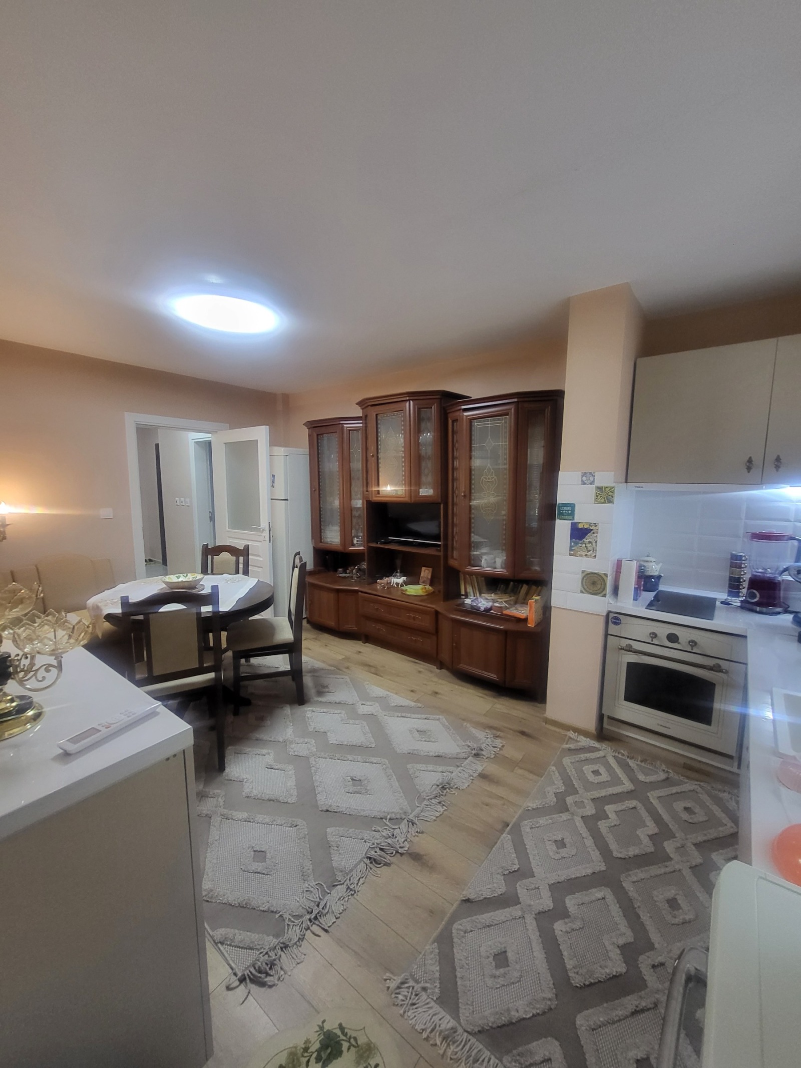 Продава 3-СТАЕН, гр. Плевен, Идеален център, снимка 11 - Апартаменти - 55633520