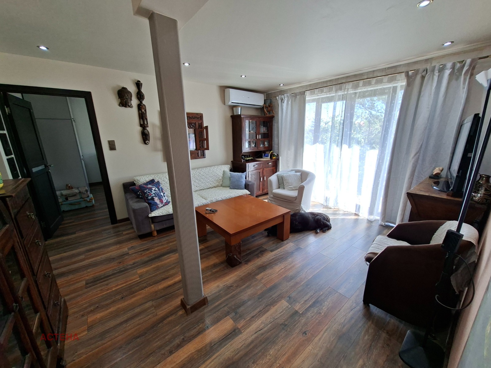Продава ЕТАЖ ОТ КЪЩА, гр. София, Карпузица, снимка 3 - Етаж от къща - 56139244