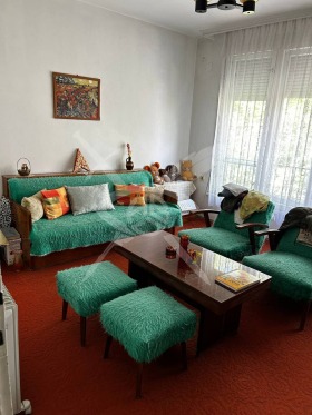 2 dormitoare Țentâr, Burgas