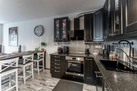 ����� ������� 3-�����,���� �����, �-� ���������