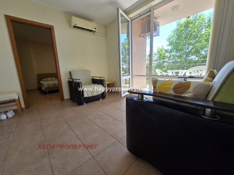 En venta  2 dormitorios región Burgas , k.k. Slanchev bryag , 65 metros cuadrados | 21040081 - imagen [3]