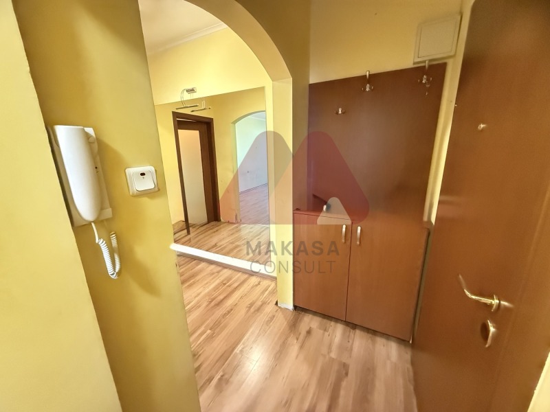 Продава 3-СТАЕН, гр. София, Лагера, снимка 7 - Апартаменти - 52733808