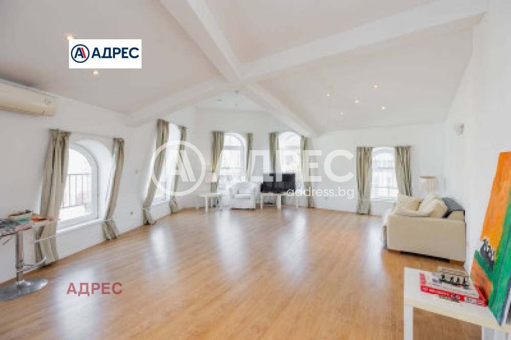 Продава КЪЩА, гр. Варна, ЖП Гара, снимка 4 - Къщи - 55935402