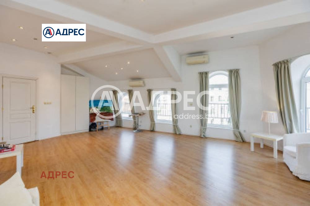 Продава КЪЩА, гр. Варна, ЖП Гара, снимка 5 - Къщи - 55935402