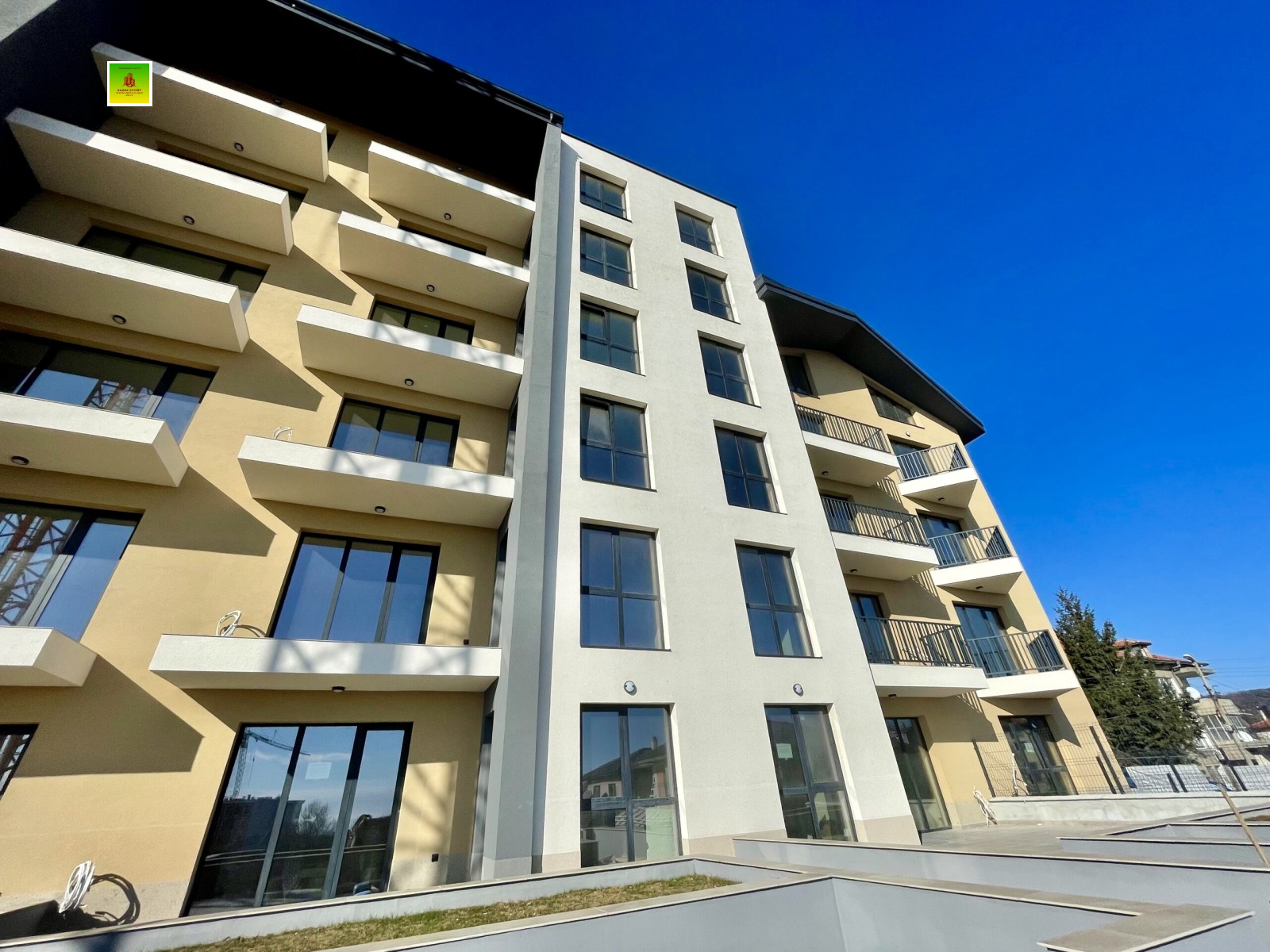 Продава МАГАЗИН, гр. Варна, Виница, снимка 2 - Магазини - 44400904