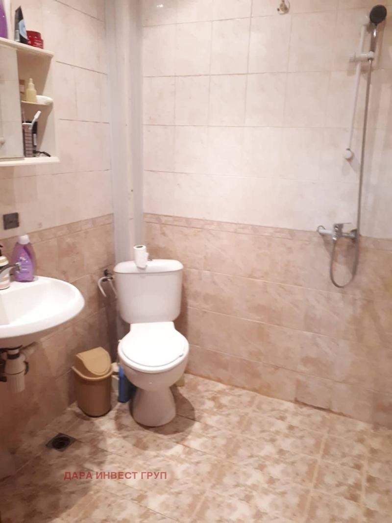 Продава 2-СТАЕН, гр. Шумен, Еверест, снимка 3 - Апартаменти - 53409887