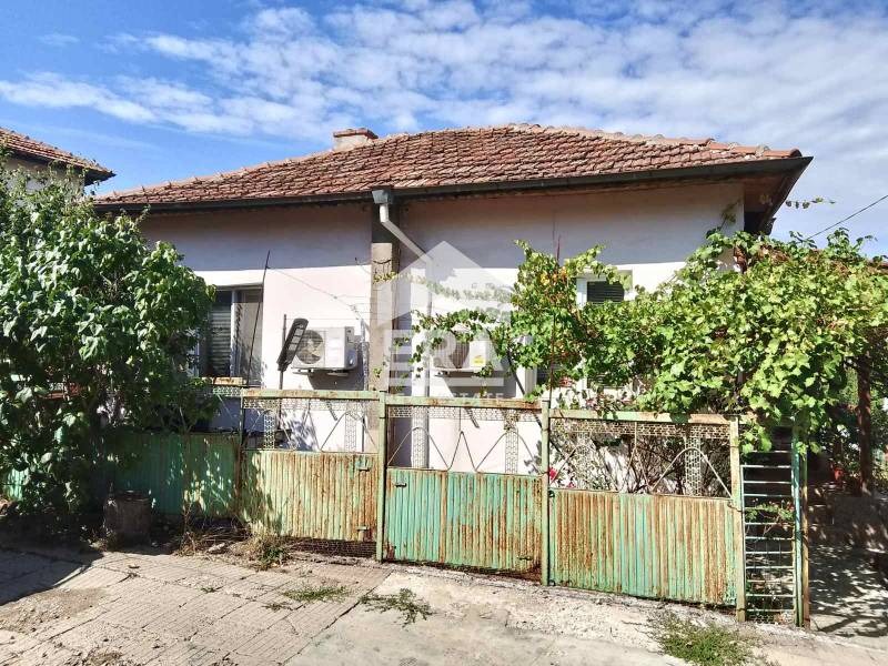 Продава  Къща град Перник , Ралица , 79 кв.м | 69999113