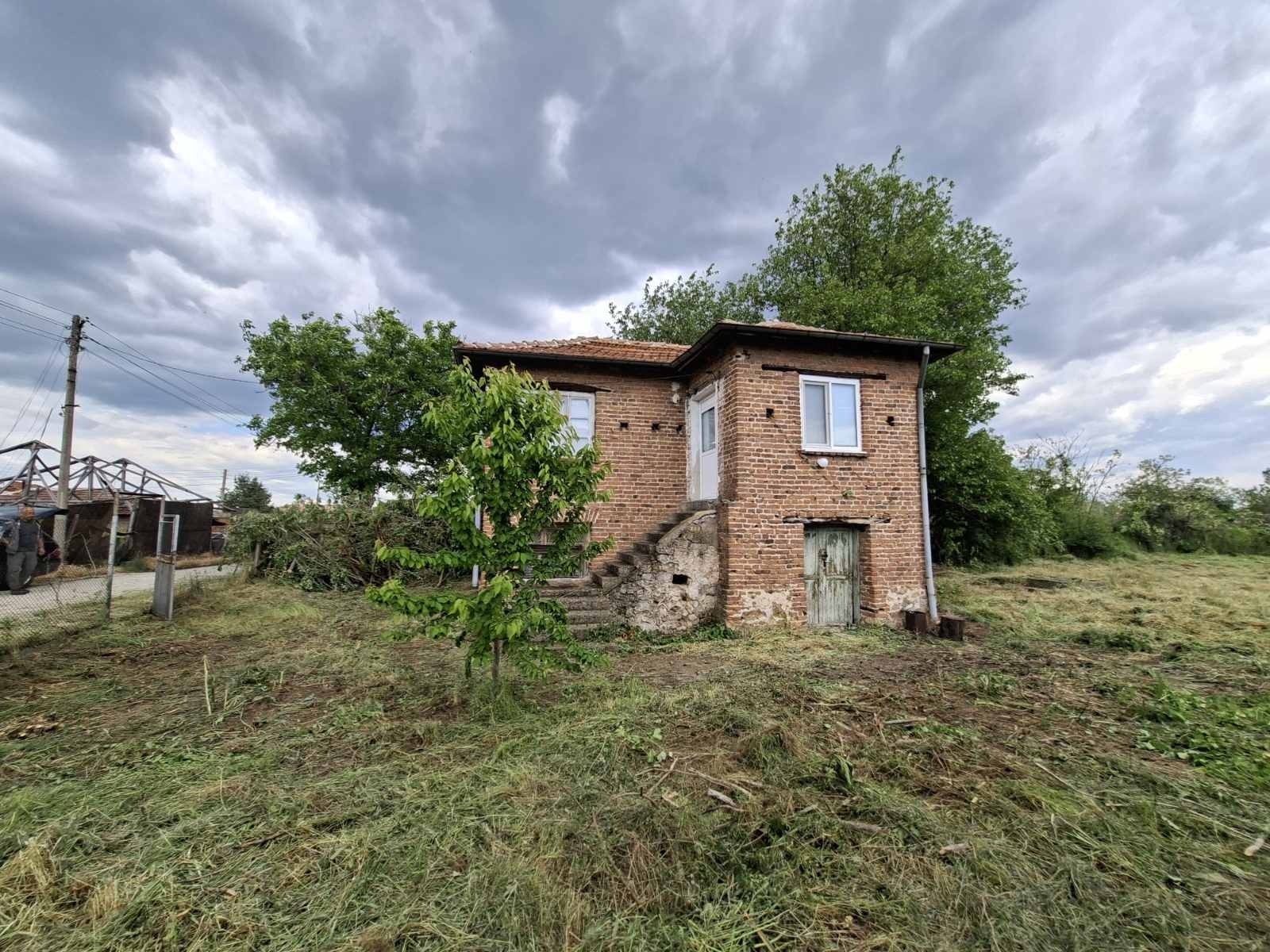 Продава КЪЩА, с. Крали Марко, област Пазарджик, снимка 3 - Къщи - 53324109